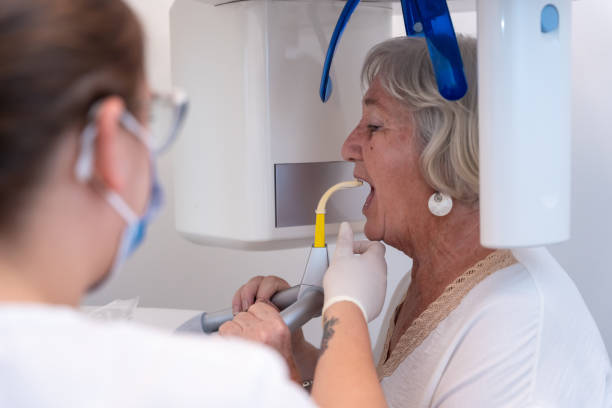 Best Emergency Tooth Extraction in Dana Point, CA